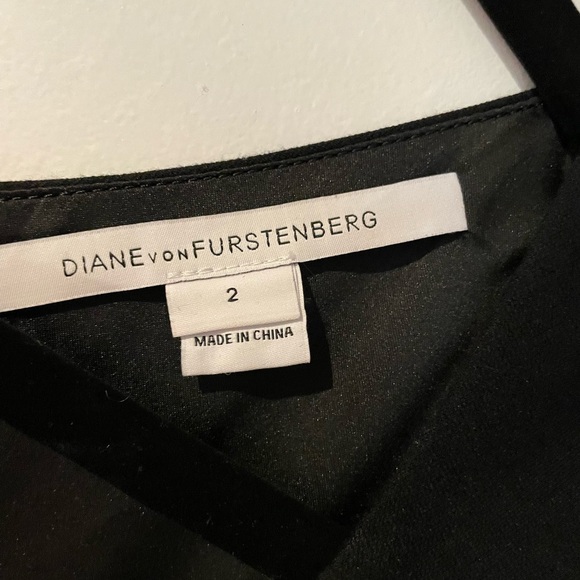 DVF classic little black dress!!! - Picture 2 of 3